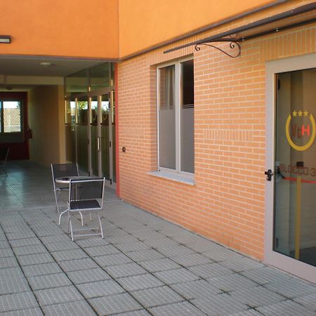 Valtidone Hotel Borgonovo Val Tidone Extérieur photo